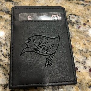 New NFL Tampa Bay Bucs moneyclip wallet